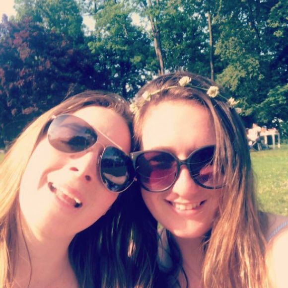 Meet your Posher, Caitlin - Picture 1 of 1